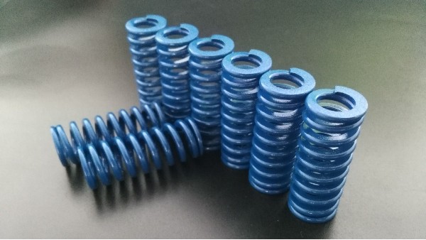壓縮彈簧的特點和參數