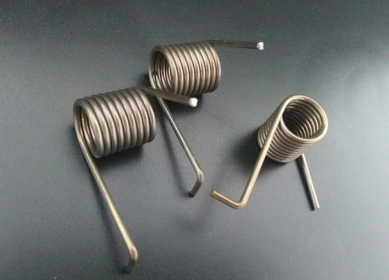 扭轉彈簧